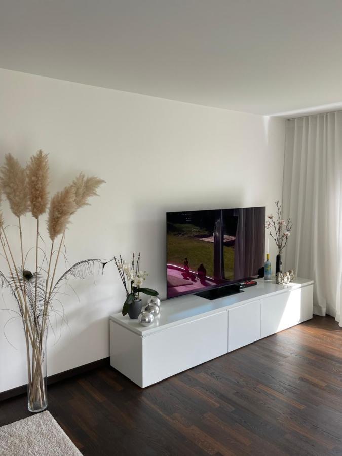 Gemuetliche Villa Am Waldrand In 타우누스타인 외부 사진