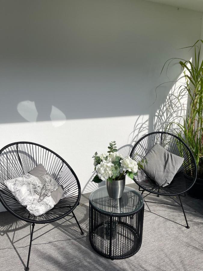 Gemuetliche Villa Am Waldrand In 타우누스타인 외부 사진